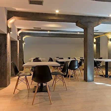 Molo Bed and breakfast 3*